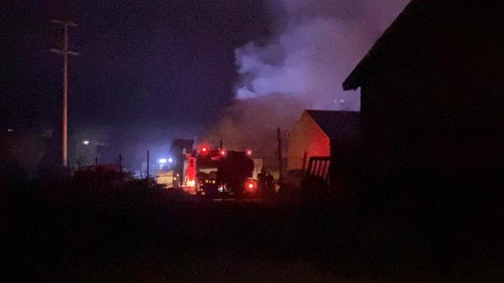 Bursa'da mobilya imalathanesindeki yangın söndürüldü