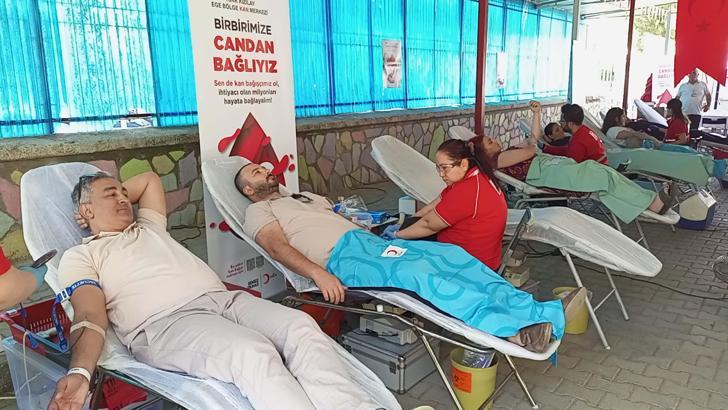 Aydın'da eş zamanlı kan bağışı kampanyası