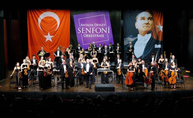 Genç yeteneklerle 19 Mayıs özel konseri