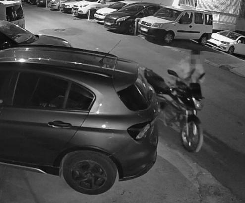 İzmir'de motosiklet hırsızlığı kamerada; 1 tutuklama