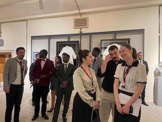 Güven Hastanesi'nden '50 Sanatçı & 50 Eser' sergisi