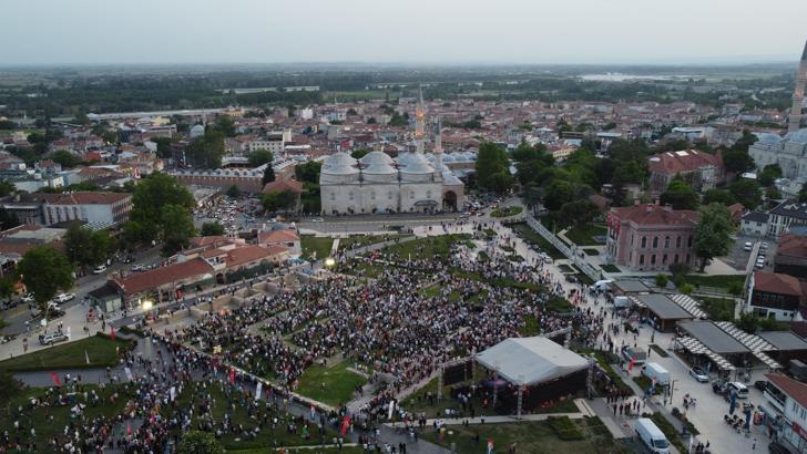 Edirne'de fetih ruhu; şahi topları eşliğinde Meriç Köprüsü'nden geçtiler/ Ek fotoğraflar
