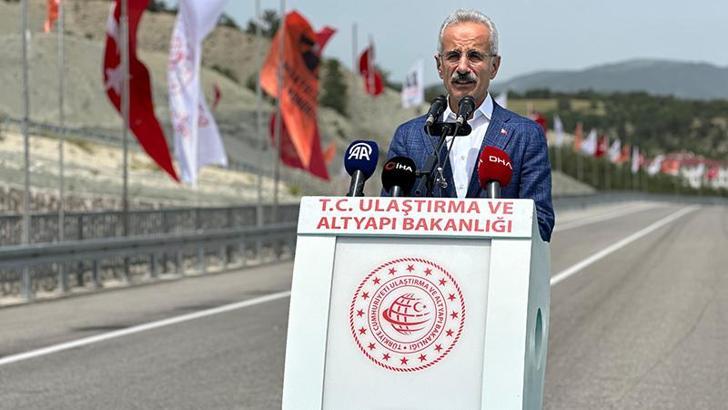 Bakan Uraloğlu: Akyazı ile Ankara arasında Orta Anadolu Otoyolu’nu inşa etmeyi planlıyoruz