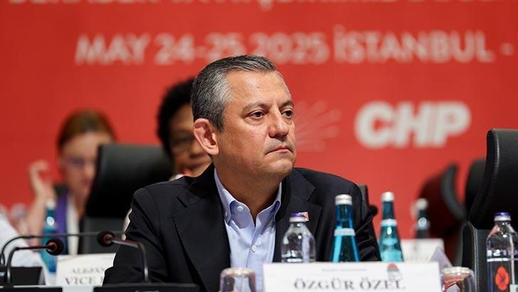 Özgür Özel, Sosyalist Enternasyonal Konsey Toplantısı'nda konuştu