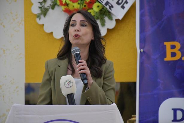 Tülay Hatimoğulları: Bize düşen, Türkiye'nin iç barışını sağlamak