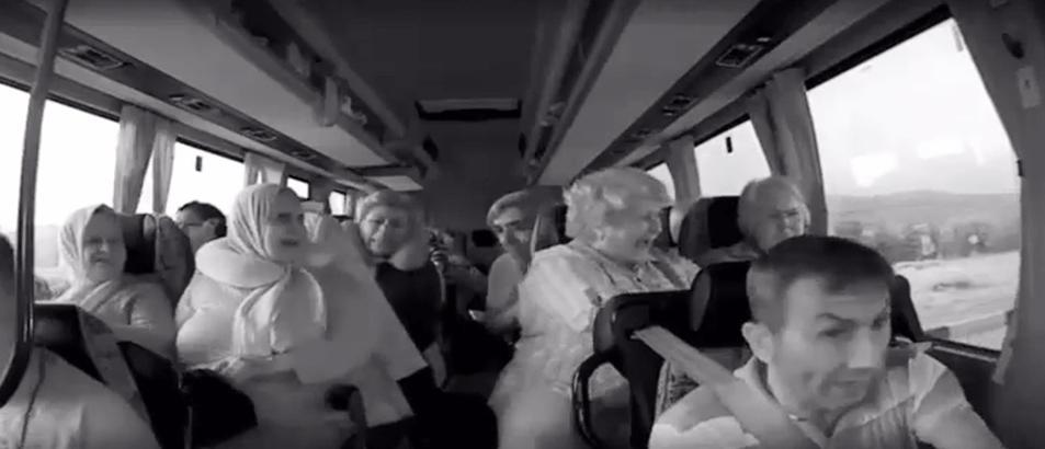 Yolcu otobüsü ile tur midibüsü çarpıştı: 28 yaralı (2)