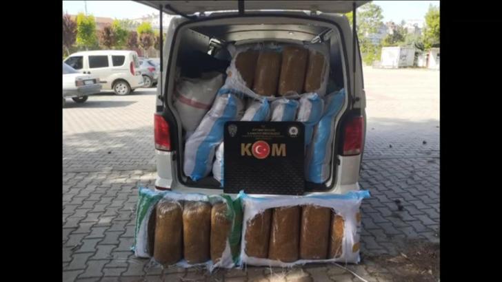 Kayseri'de 940 kilogram kaçak tütün ele geçirildi