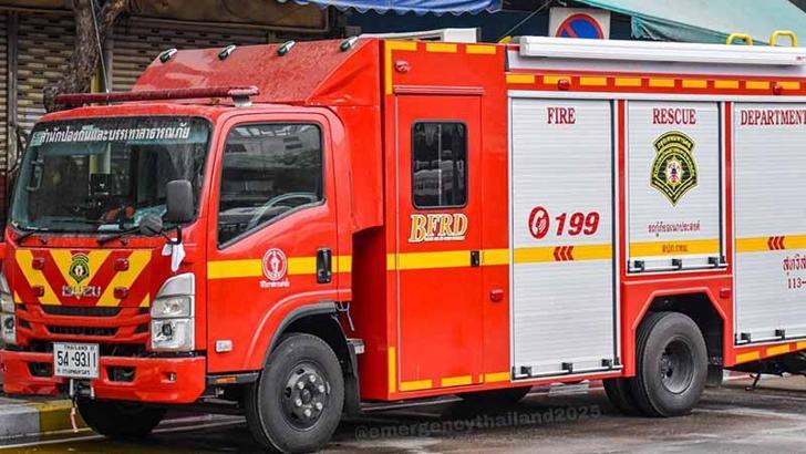 Tayland’da tanker kazası: 600 litre benzin yola döküldü