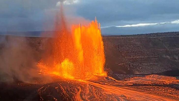Hawaii'de Kilauea Yanardağı yeniden lav püskürttü