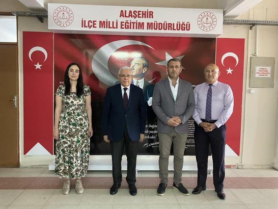 Alaşehirli öğretmenin TÜBİTAK başarısı