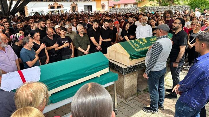 Tunceli'de öldürülen cemevi başkanı ile yeğeni toprağa verildi