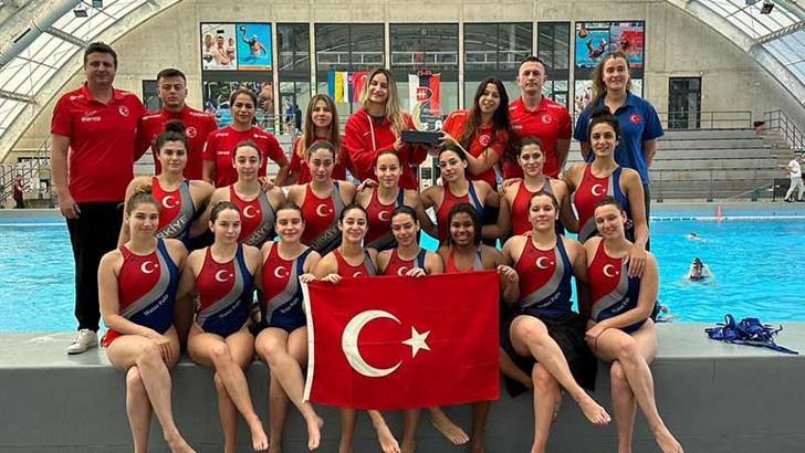 Türkiye A Milli Kadın Sutopu Takımı’ndan büyük başarı