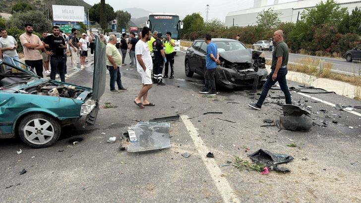 Sinema oyuncusu Şerif Sezer, kazada yaralandı