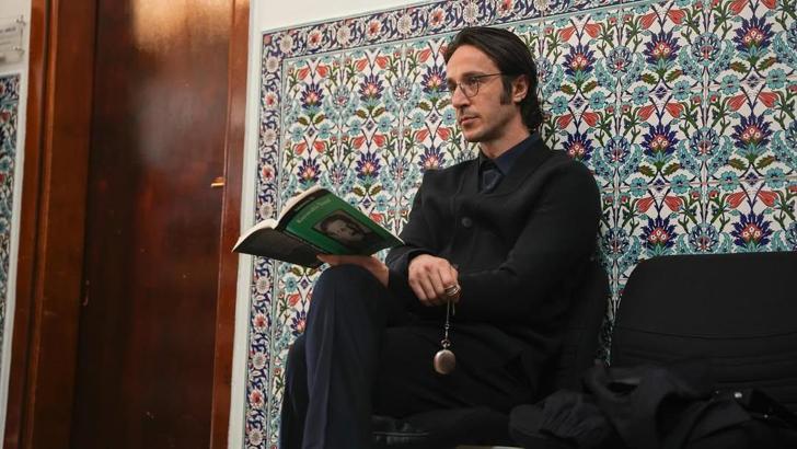 Eşref Rüya, yeni bölümüyle her çarşamba Kanal D’de