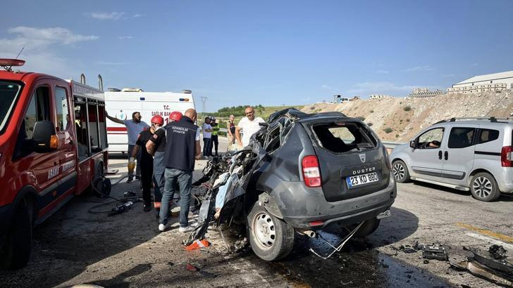 Elazığ’da TIR ile otomobil çarpıştı: 1 ölü, 2 ağır yaralı