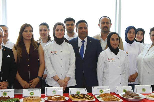Türk Mutfağı Haftası'nda yöresel yemekler beğeniye sunuldu