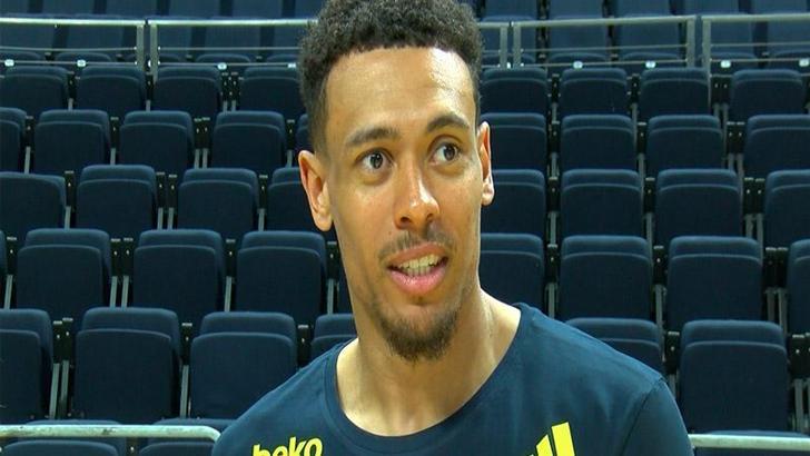 EuroLeague şampiyonu Fenerbahçe Beko’da forma giyen Wade Baldwin ve Devon Hall, DHA’ya konuştu