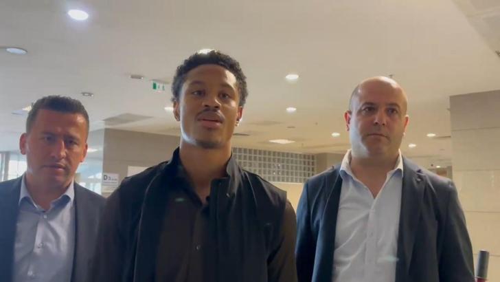 Fenerbahçeli futbolcular Oosterwolde ve Mert Müldür adliyeye geldi