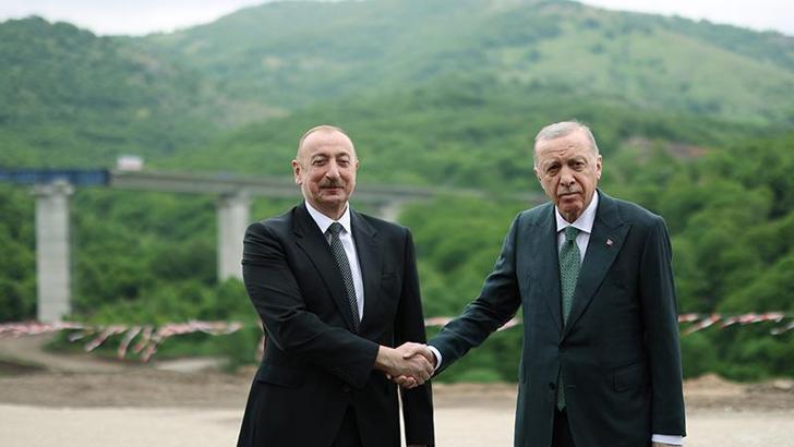 Cumhurbaşkanı Erdoğan ve Aliyev, Laçın Uluslararası Havalimanı'nın açılışını yaptı