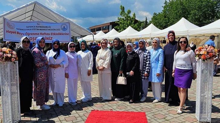 Sapanca Halk Eğitim Merkezi yıl sonu sergisi açıldı
