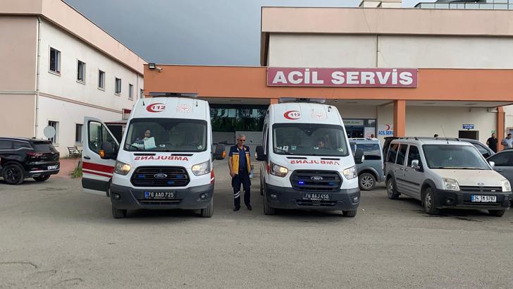 İki yengesini silahla vurarak öldürdü