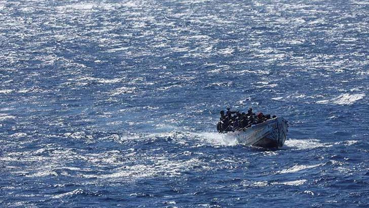 Kanarya Adaları’nda mülteci teknesi alabora oldu: 6 ölü