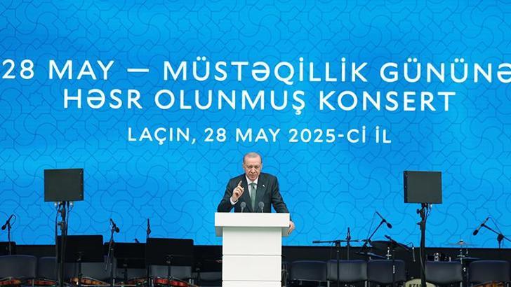 Cumhurbaşkanı Erdoğan: Karabağ Zaferi, Azerbaycan'ı çok daha güçlü ve müreffeh kılıyor