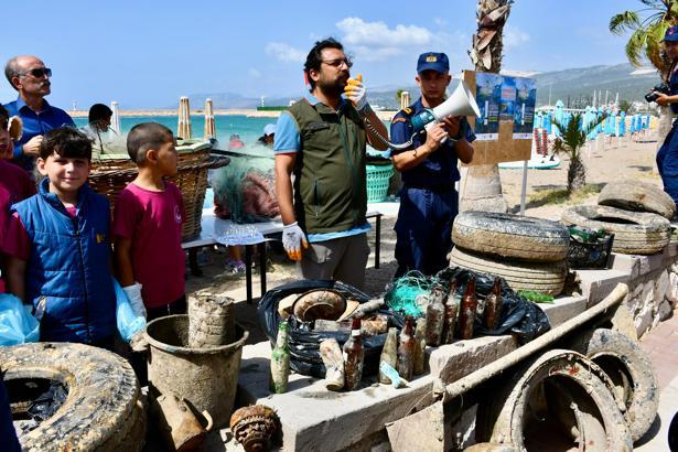 Silifke’de deniz kirliliğine dikkat çekildi