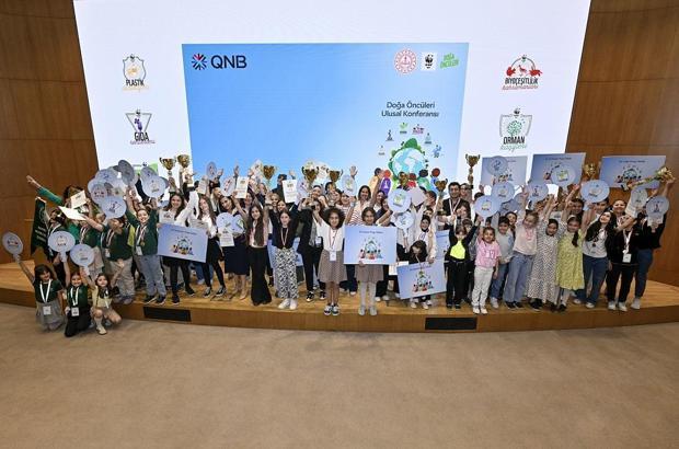 Öğrenciler, doğayı korumak için sundukları çevre projeleriyle ödül kazandı