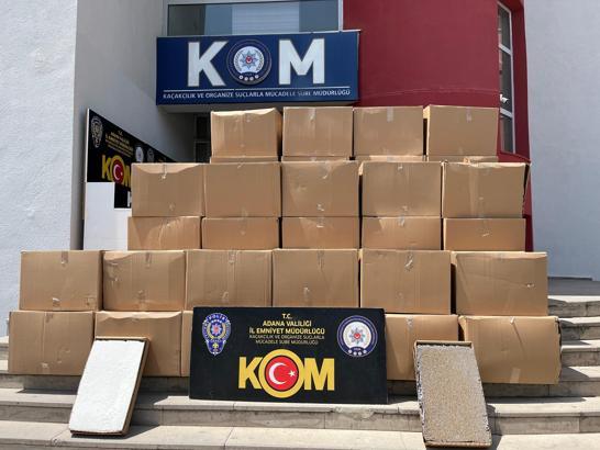 Adana’da 15 milyon kaçak makaron ele geçirildi; 1 tutuklama