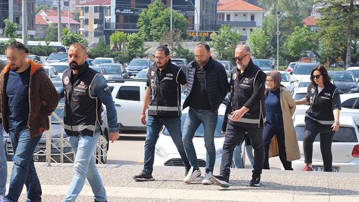 Döner zincirine FETÖ operasyonunda 6 şüpheli adliyede