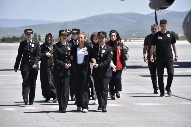 Şehit astsubayın cenazesi memleketi Sivas'a getirildi / Ek fotoğraflar