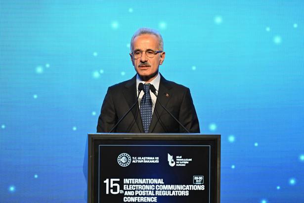 Bakan Uraloğlu: 2025'te 35 bin 416 zararlı internet adresine erişim engeli getirildi