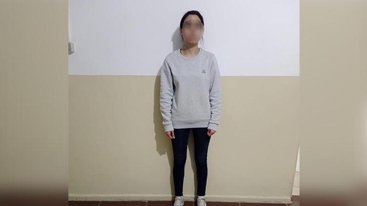 Yüzerek Yunan adasına geçmeye hazırlanan kaçak göçmen yakalandı