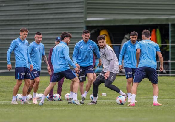 Trabzonspor, Antalya’ya gitti