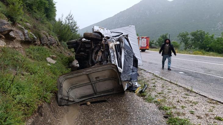 Kahramanmaraş’ta kamyonet devrildi: 1 yaral