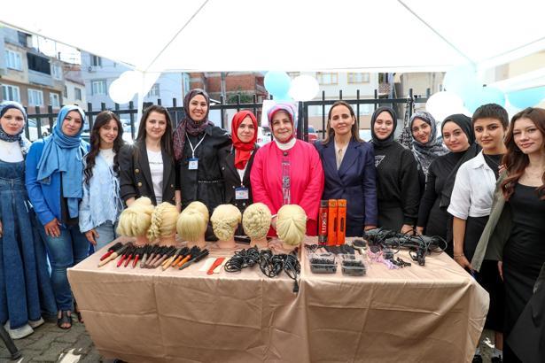 Yıldırım Halk Eğitim Merkezi 'Yıl Sonu Sergisi' açıldı