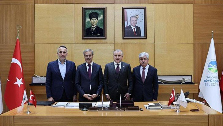 Bakan Bak'tan Sakarya'ya 'Uluslararası Kano Kürek Parkuru' müjdesi