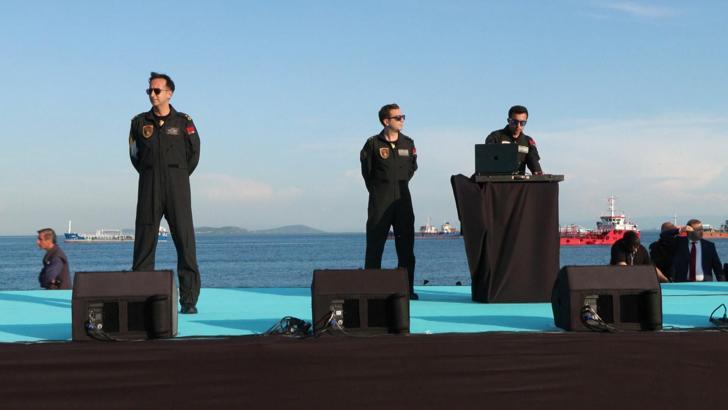 İstanbul - SOLOTÜRK, Yenikapı’da nefesleri kesti