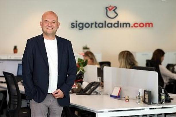sigortaladım.com'dan anlaşmalı otomobil markalarına 3 bin TL'ye varan servis indirimi