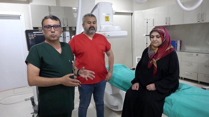 Ameliyatsız yöntemle yeniden yürümeye başladı