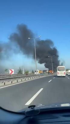 Hafriyat kamyonu alev alev yandı