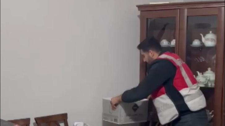 İstanbul- Yüksek kar vaadiyle 17 kişiyi bir buçuk milyar dolandırdılar