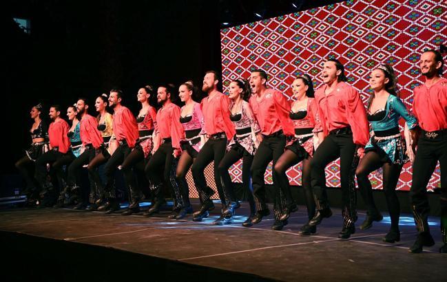 Kuşadası'nda Anadolu Ateşi rüzgarı esti