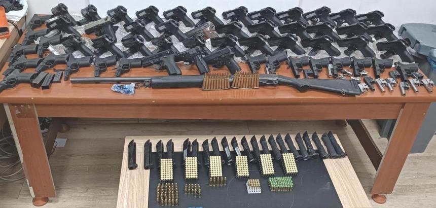 Gaziantep’te 20 silah ele geçirildi