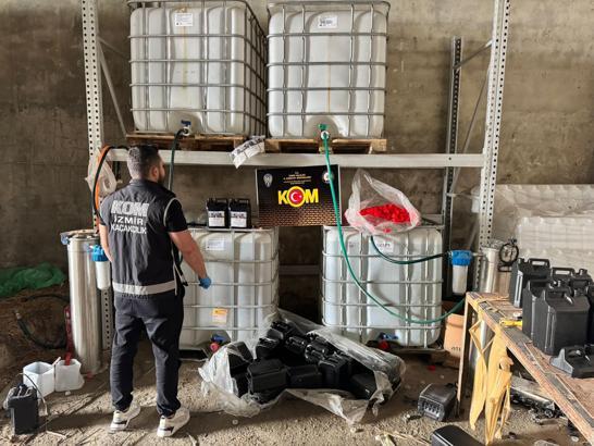 İzmir'de sahte alkol operasyonunda 7 gözaltı