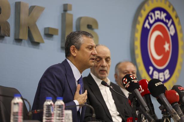 Özgür Özel: Derhal Asgari Ücret Komisyonu'nun toplanmasını bekliyoruz (2)