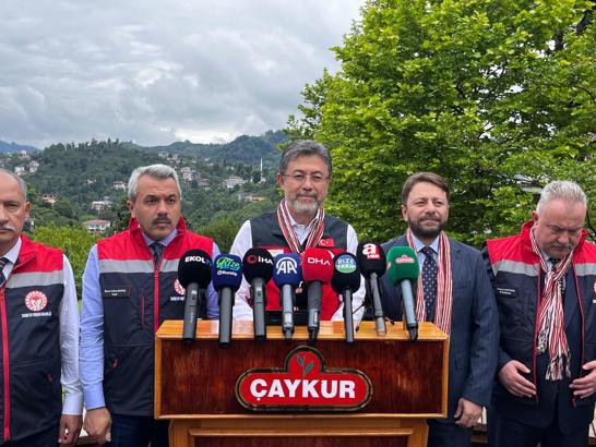 Bakan Yumaklı: İklim değişikliğinin çayda korktuğumuz etkisi olmadı