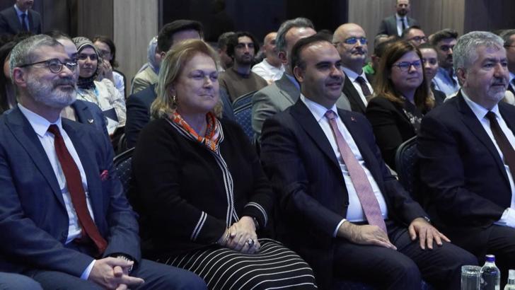 İstanbul- Bakan Kacır: İstihdam teşviklerini 6 bölgede kademeli olarak uygulayacağız