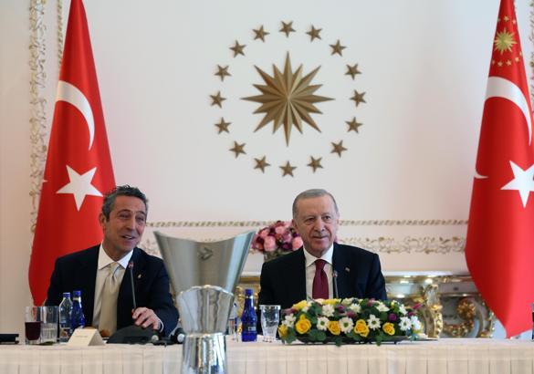 İstanbul- Cumhurbaşkanı Erdoğan, EuroLeague şampiyonu Fenerbahçe Beko'yu kabul etti